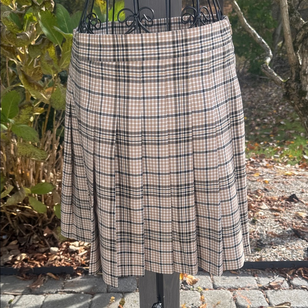Bagatelle pleated plaid mini skirt - Picture 2 of 4